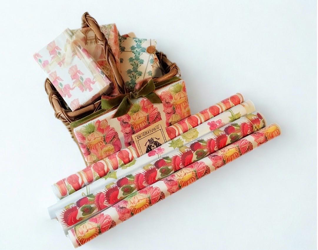 Carnivorous Plant Wrapping Paper Variety Pack, Botanical Gift Wrap, Venus Flytrap Pitcher Plants